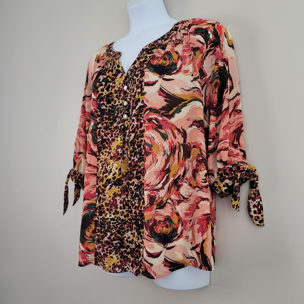 FIG & FLOWER Size 1X Floral Animal Print Chiffon Blouse 3/4 Sleeve Popover Top - Picture 8 of 8